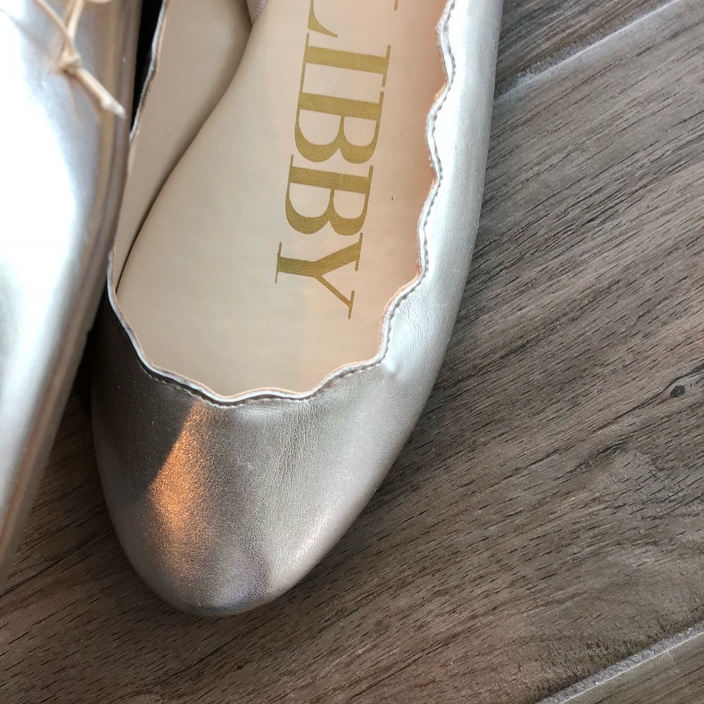 NWT Sam & Libby Round toe Gold ballet flats - Picture 4 of 5